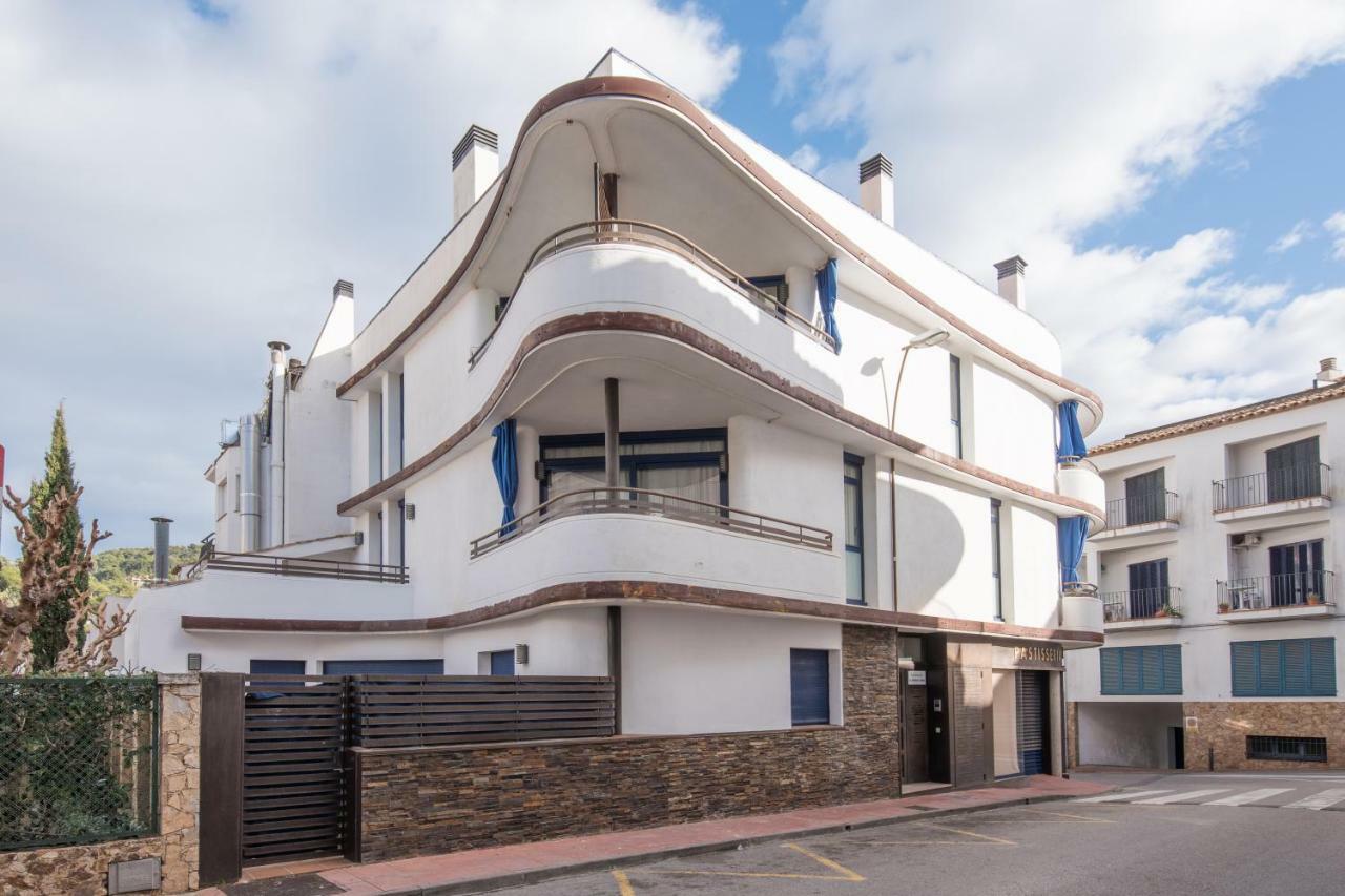 Apartamentos Llafranc Mar Exterior photo