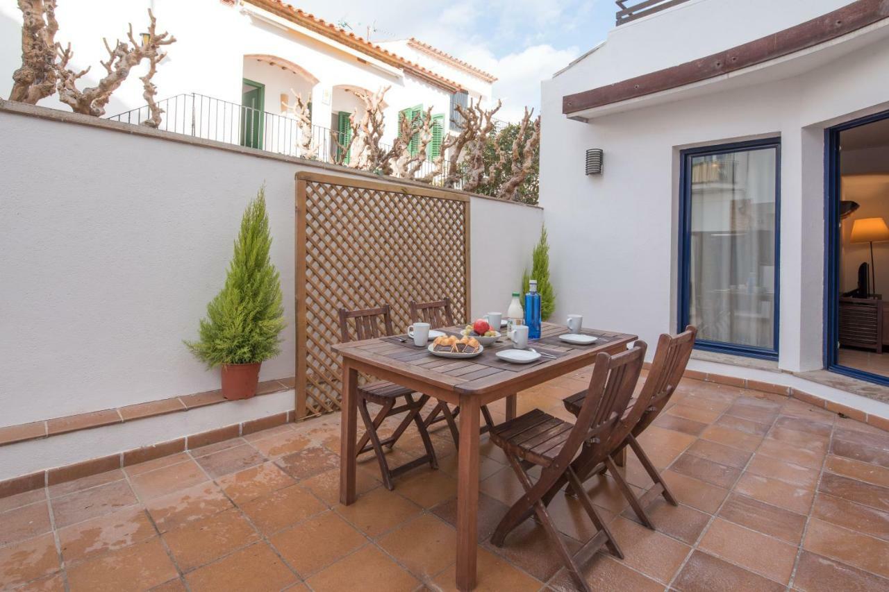Apartamentos Llafranc Mar Exterior photo