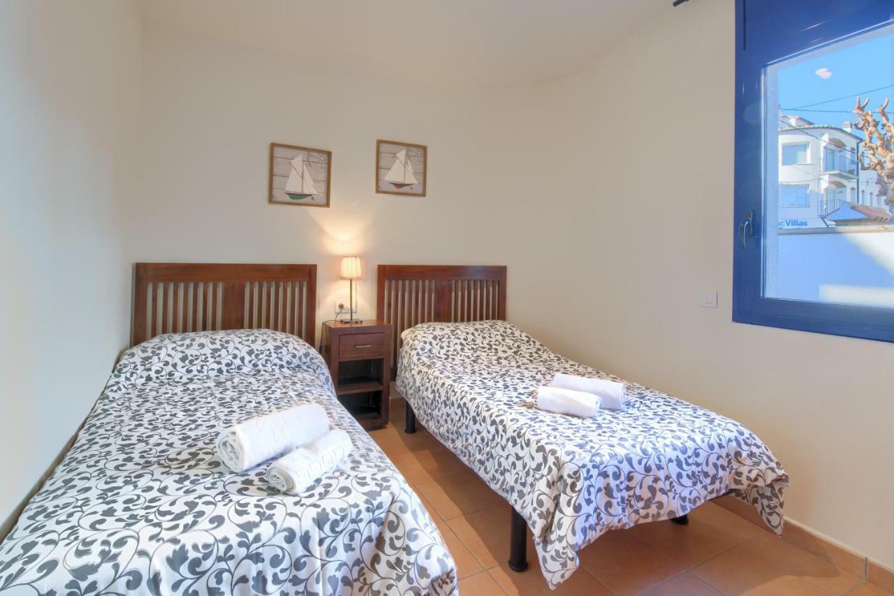 Apartamentos Llafranc Mar Exterior photo